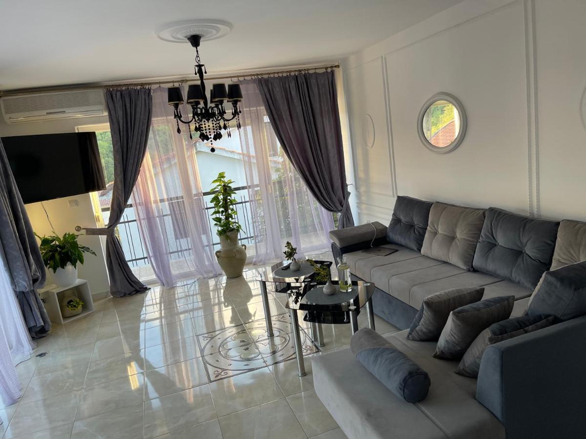 Apartmani Cirovic Luxury Herceg Novi Ngoại thất bức ảnh